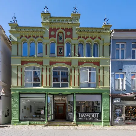 Center * Bergen